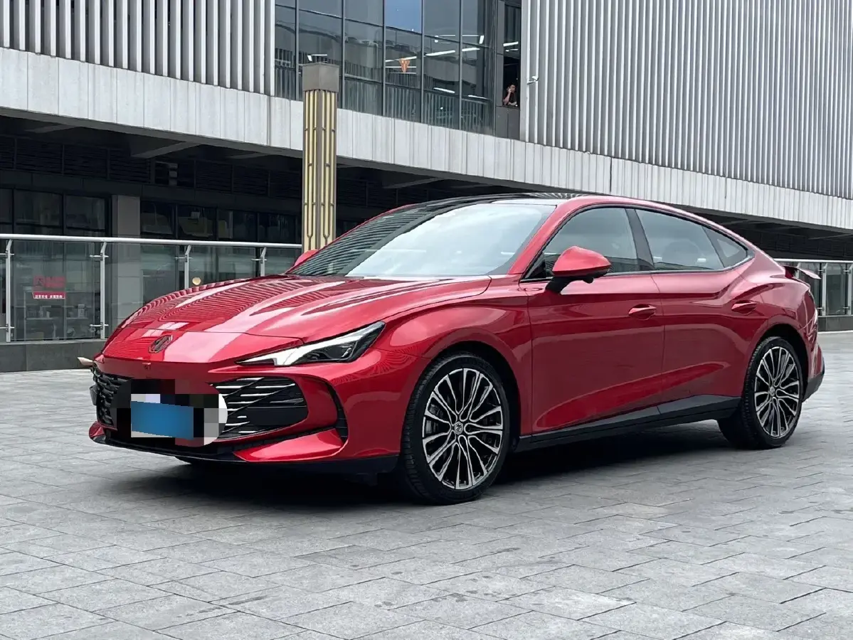 2023 MG 7 2.0T 261HP L4 9AT