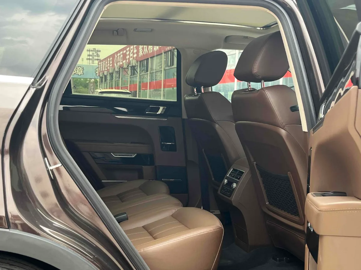 2017 Zotye T700 1.8T 177HP L4 6DCT,autocango,china used car exporter,china ev exporter,chinese used car exporter,chinese used ev exporter