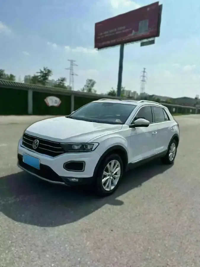 2019 Volkswagen T-Roc 1.4T 131HP L4 7DCT
