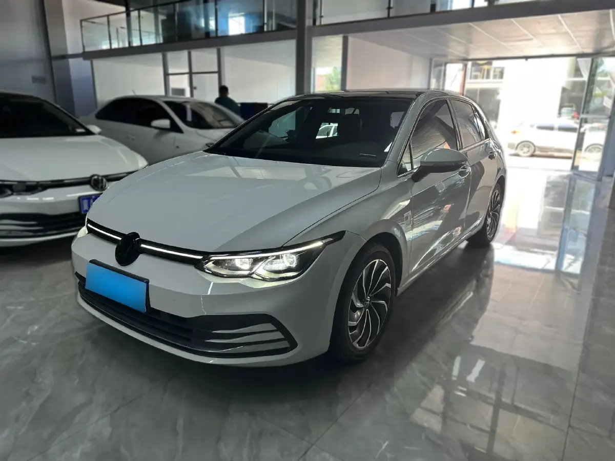 2023 Volkswagen Golf 1.4T 150HP L4 7DCT