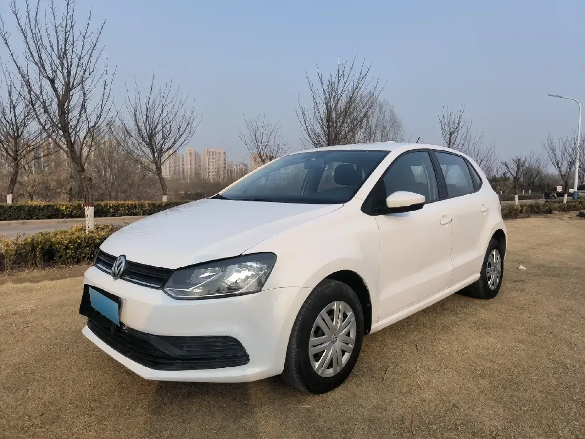 2018 Volkswagen Polo 1.5L 110HP L4 6AT