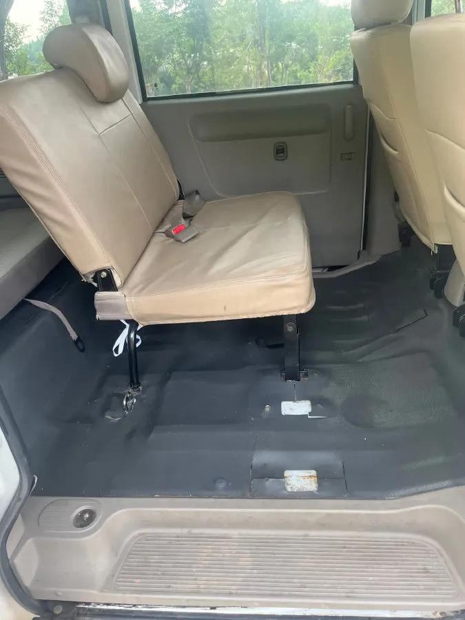 2010 Suzuki Landy 1.2L 95HP L4 5MT,autocango,china used car exporter,china ev exporter,chinese used car exporter,chinese used ev exporter