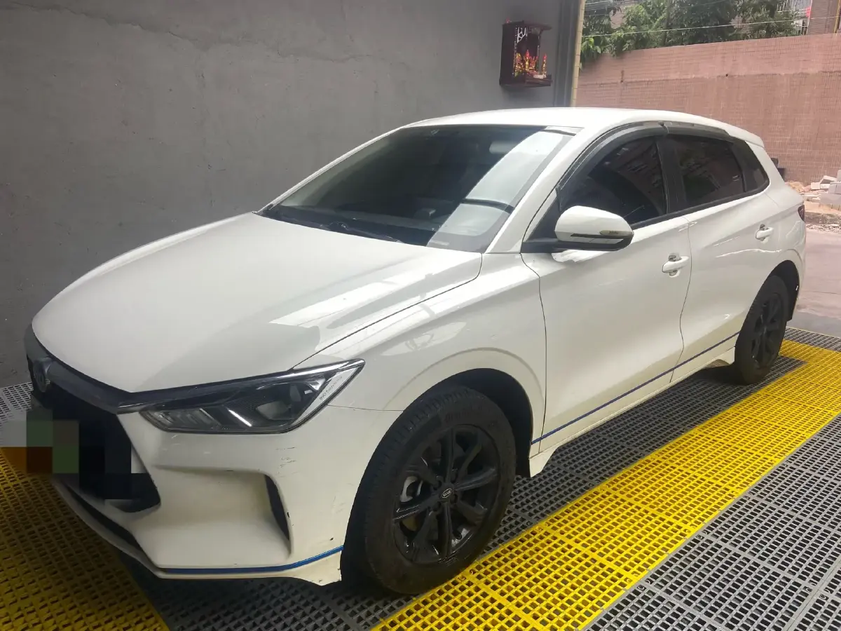 2021 BYD e2 BEV 43.2KWH