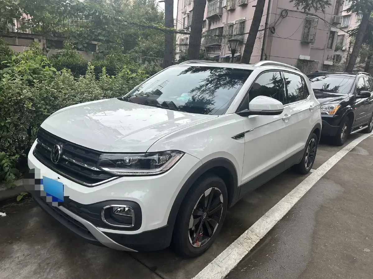 2021 Volkswagen Tacqua 1.5L 113HP L4 5MT