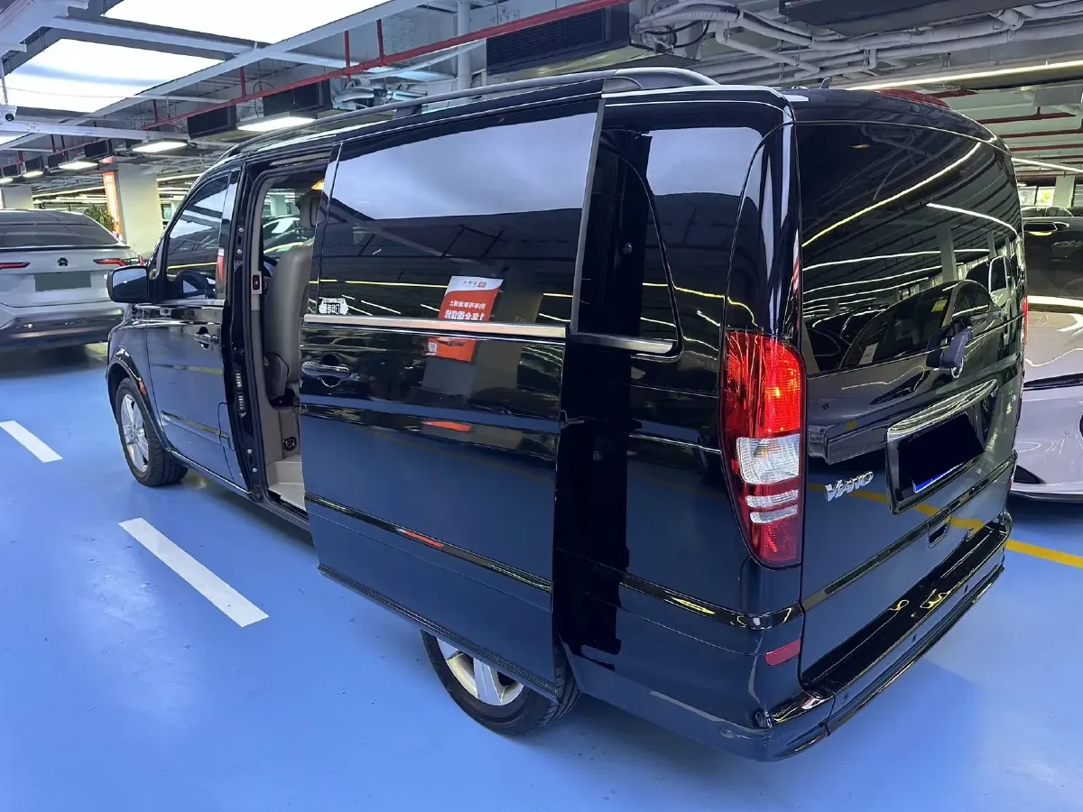 2012 Mercedes-Benz Viano 2.5L 190HP V6 5AT,autocango,china used car exporter,china ev exporter,chinese used car exporter,chinese used ev exporter