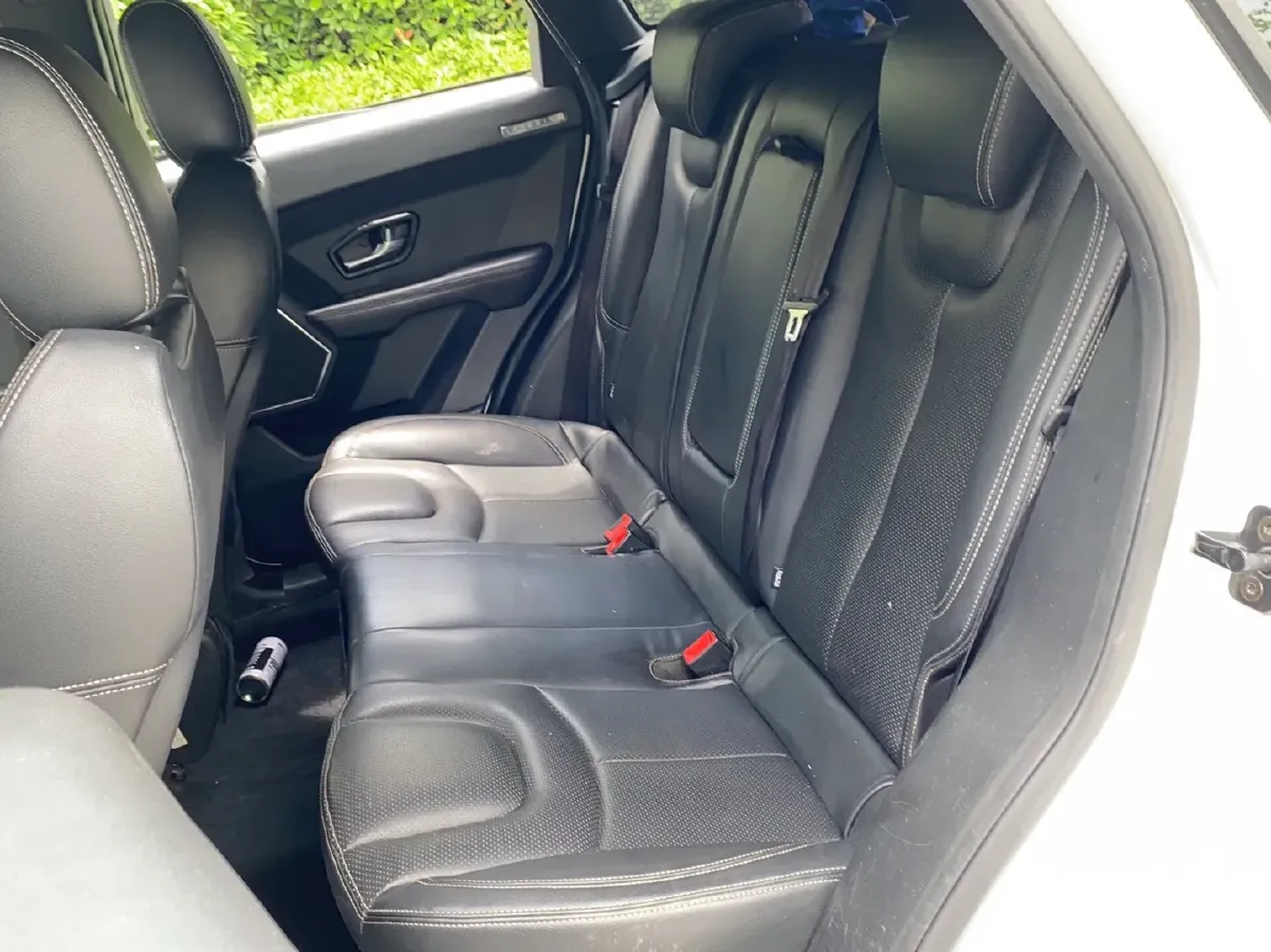 2016 Landwind X7 2.0T 190HP L4 8AT,autocango,china used car exporter,china ev exporter,chinese used car exporter,chinese used ev exporter