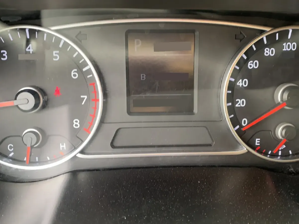 2016 Landwind X7 2.0T 190HP L4 8AT,autocango,china used car exporter,china ev exporter,chinese used car exporter,chinese used ev exporter