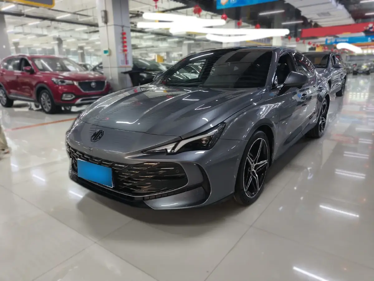 2023 MG 7 2.0T 261HP L4 9AT