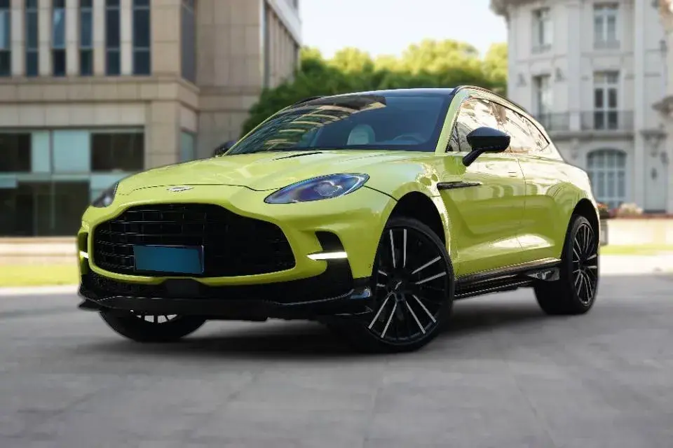 2023 Aston Martin DBX 4.0T 707HP V8 9AT