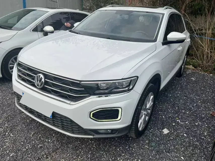 2019 Volkswagen T-Roc 1.4T 131HP L4 7DCT