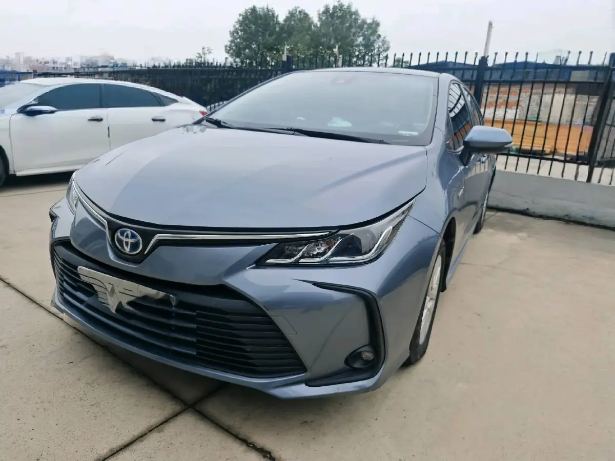 2022 Toyota Corolla 1.8L 98HP L4 E-CVT Hybrid