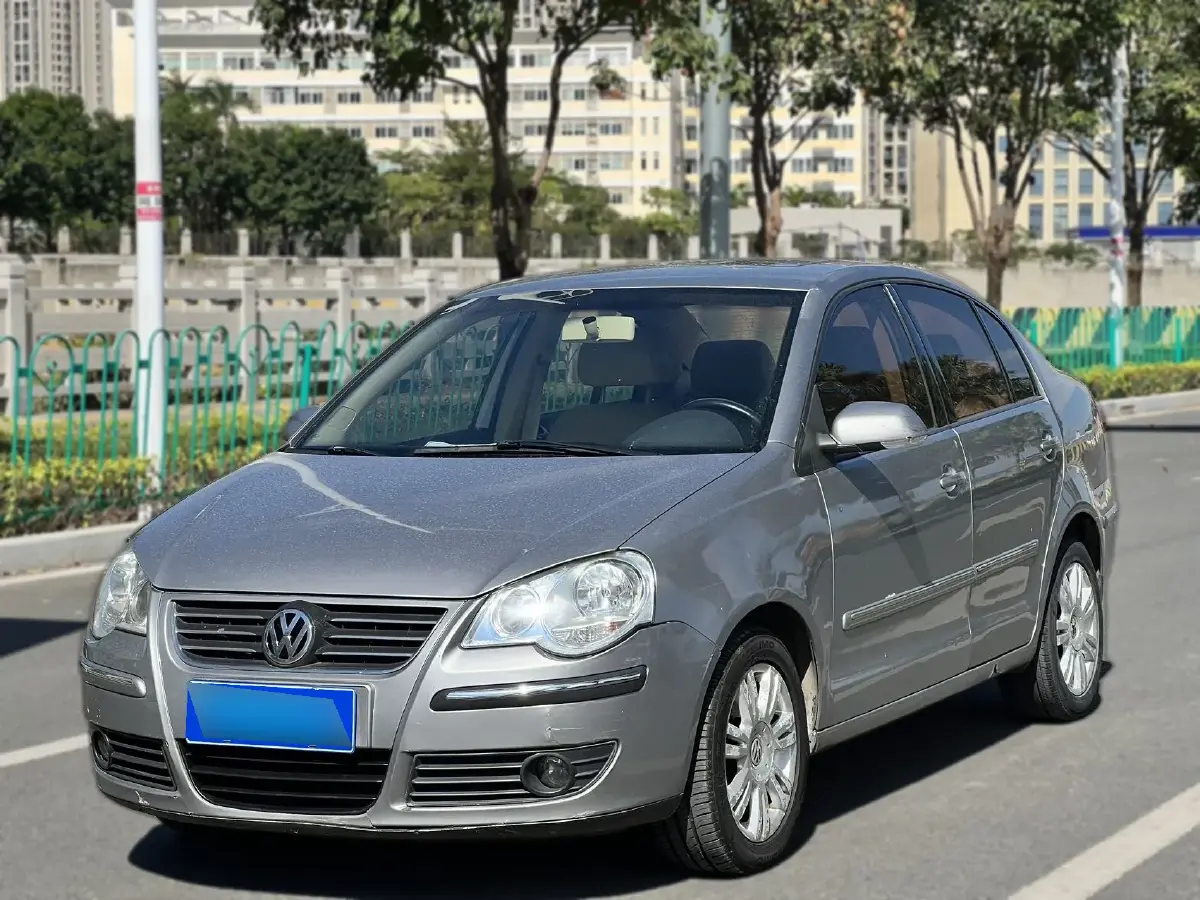 2008 Volkswagen Polo 1.6L 105HP L4 6AT