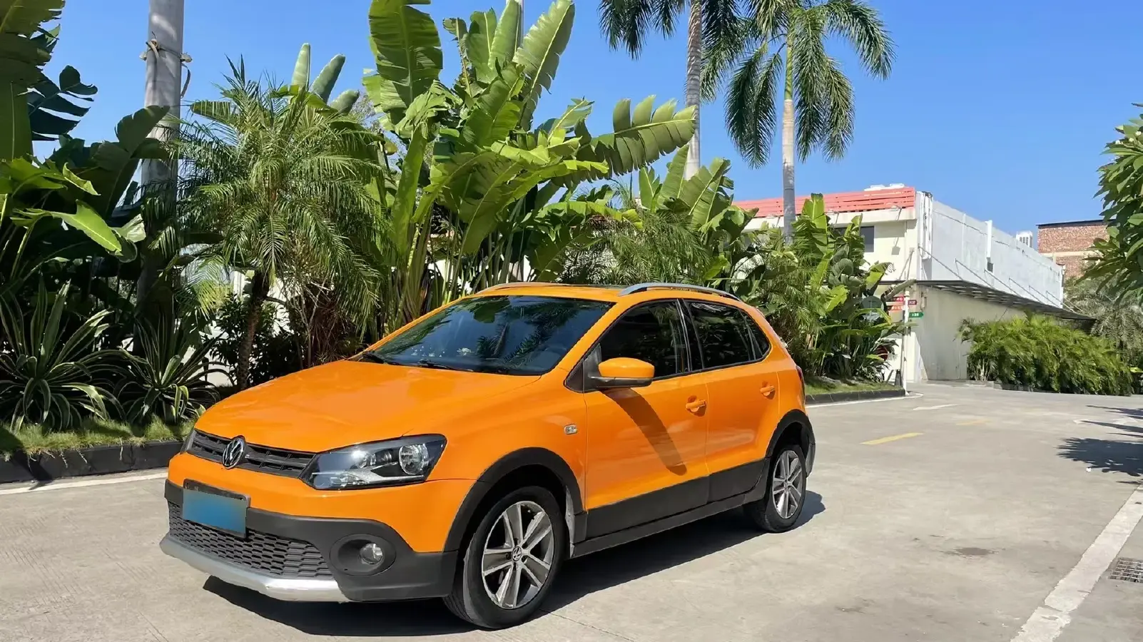 2012 Volkswagen Polo 1.6L 105HP L4 5MT
