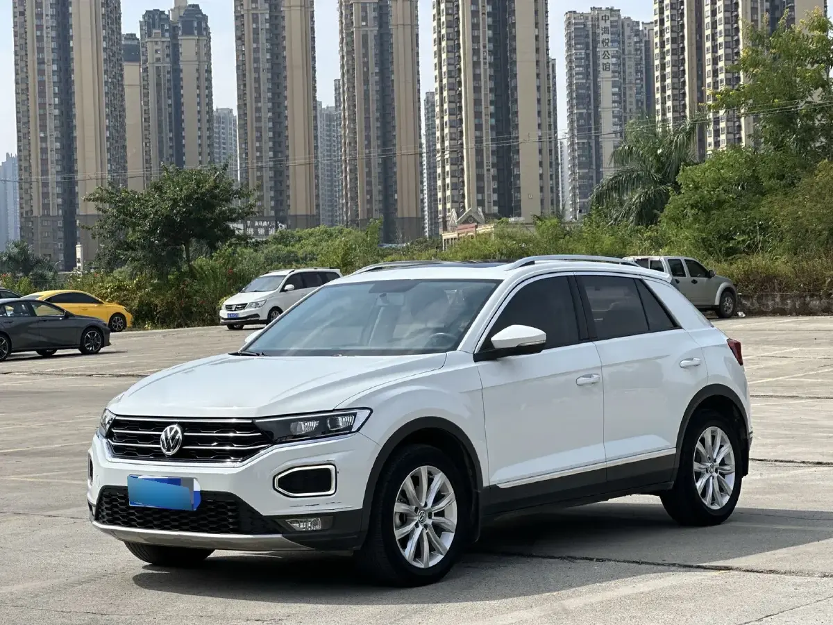2019 Volkswagen T-Roc 1.4T 131HP L4 7DCT