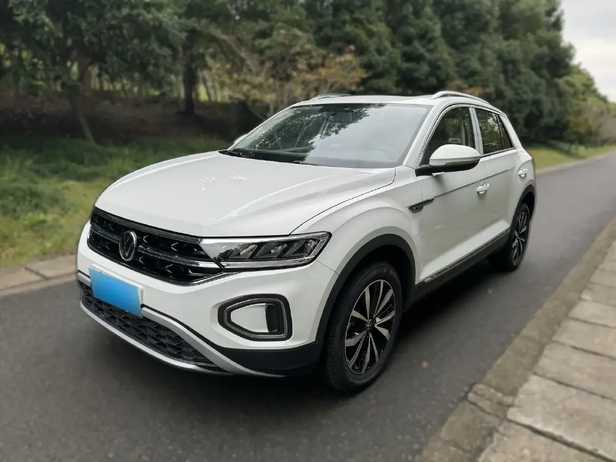 2024 Volkswagen T-Roc 1.4T 150HP L4 7DCT