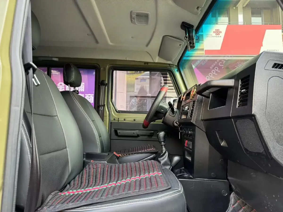 2023 BAW 212 2.4T 211HP L4 6MT,autocango,china used car exporter,china ev exporter,chinese used car exporter,chinese used ev exporter