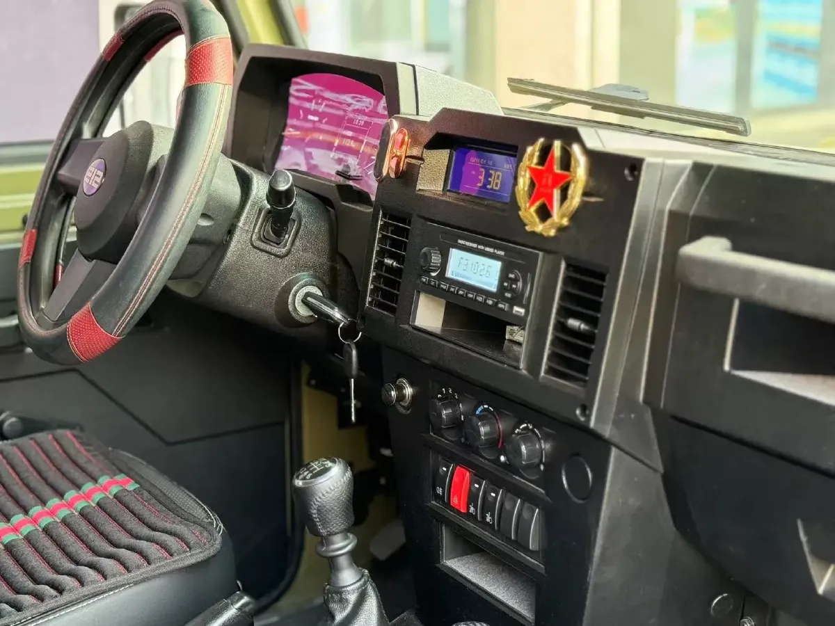 2023 BAW 212 2.4T 211HP L4 6MT,autocango,china used car exporter,china ev exporter,chinese used car exporter,chinese used ev exporter