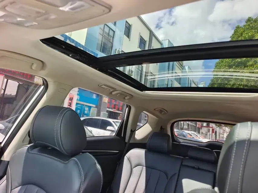 2018 Traum SEEK 5 1.5T 156HP L4 6AT,autocango,china used car exporter,china ev exporter,chinese used car exporter,chinese used ev exporter