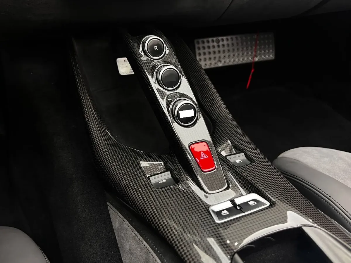 2020 Ferrari 812 6.5L 800HP V12 7DCT,autocango,china used car exporter,china ev exporter,chinese used car exporter,chinese used ev exporter