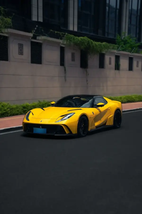 2020 Ferrari 812 6.5L 800HP V12 7DCT