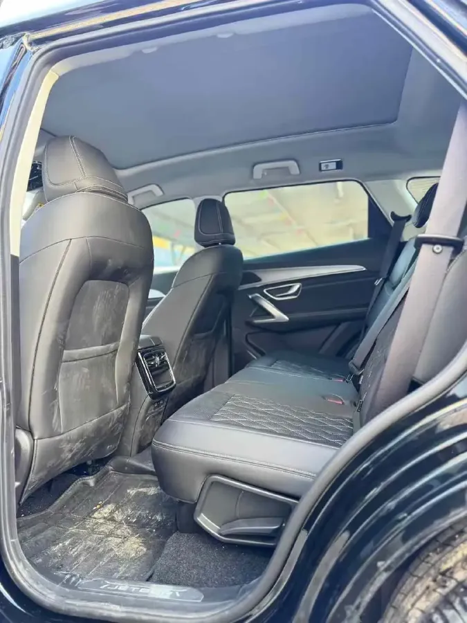 2024 Jetour X70 Plus 1.5T 156HP L4 6MT,autocango,china used car exporter,china ev exporter,chinese used car exporter,chinese used ev exporter