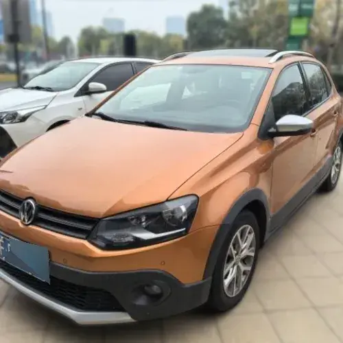 2016 Volkswagen Polo 1.4L 90HP L4 5MT
