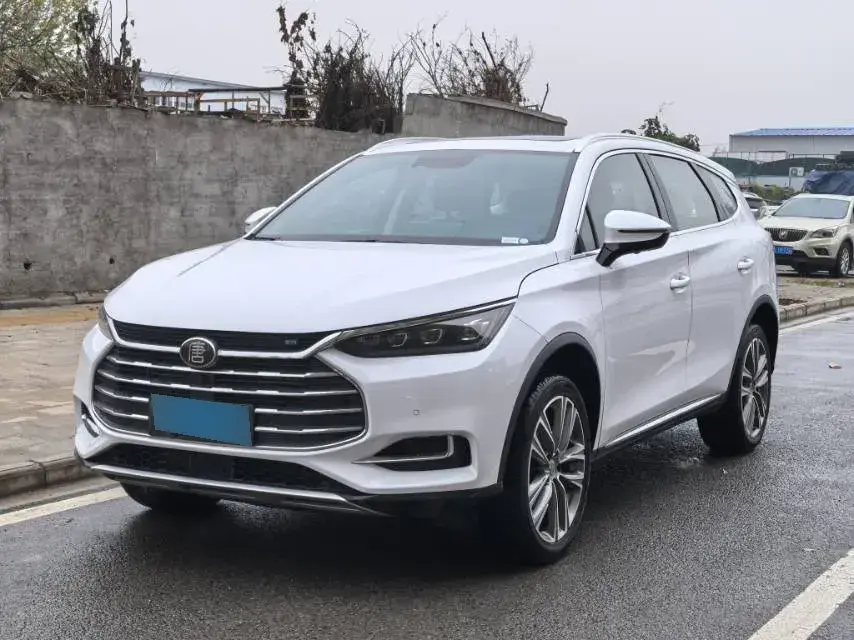 2019 BYD Tang 2.0T 192HP L4 6AT