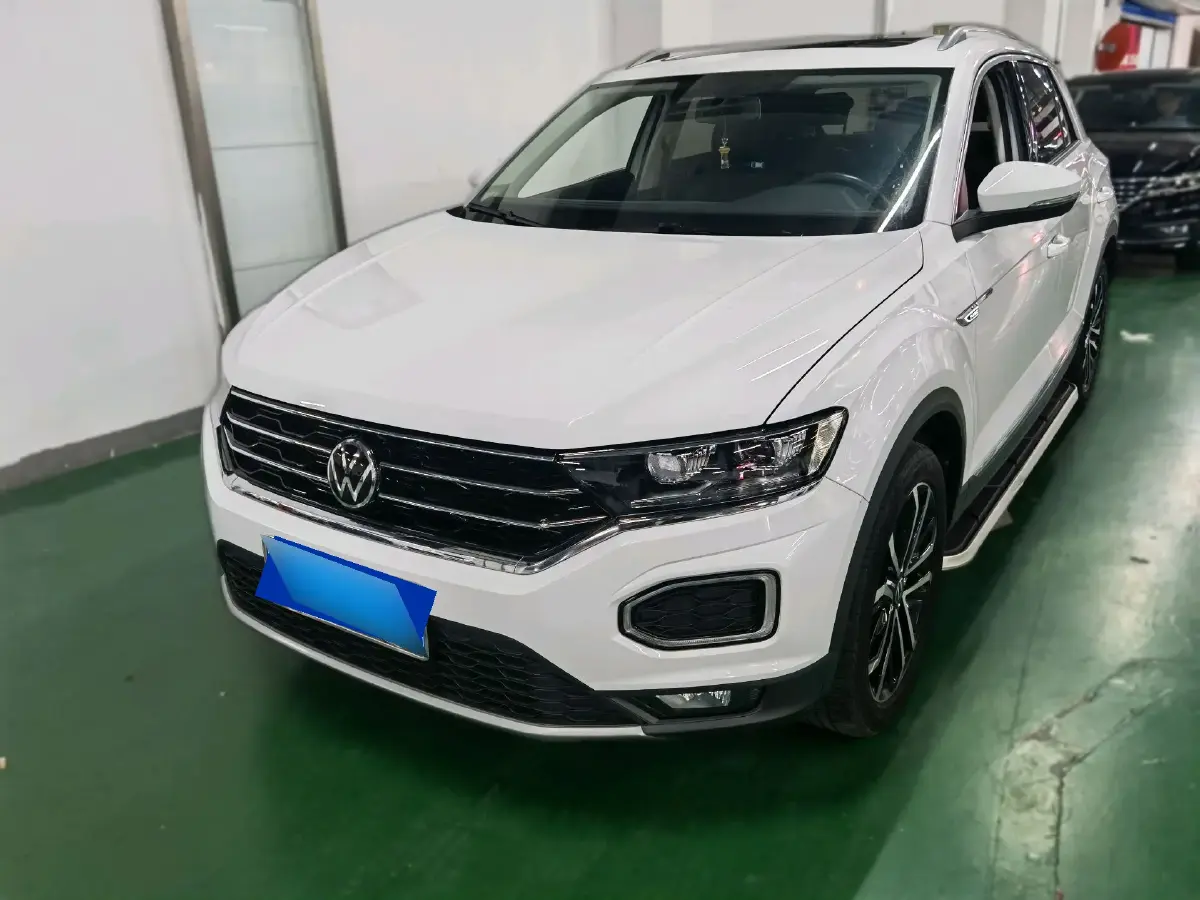 2021 Volkswagen T-Roc 1.4T 150HP L4 7DCT