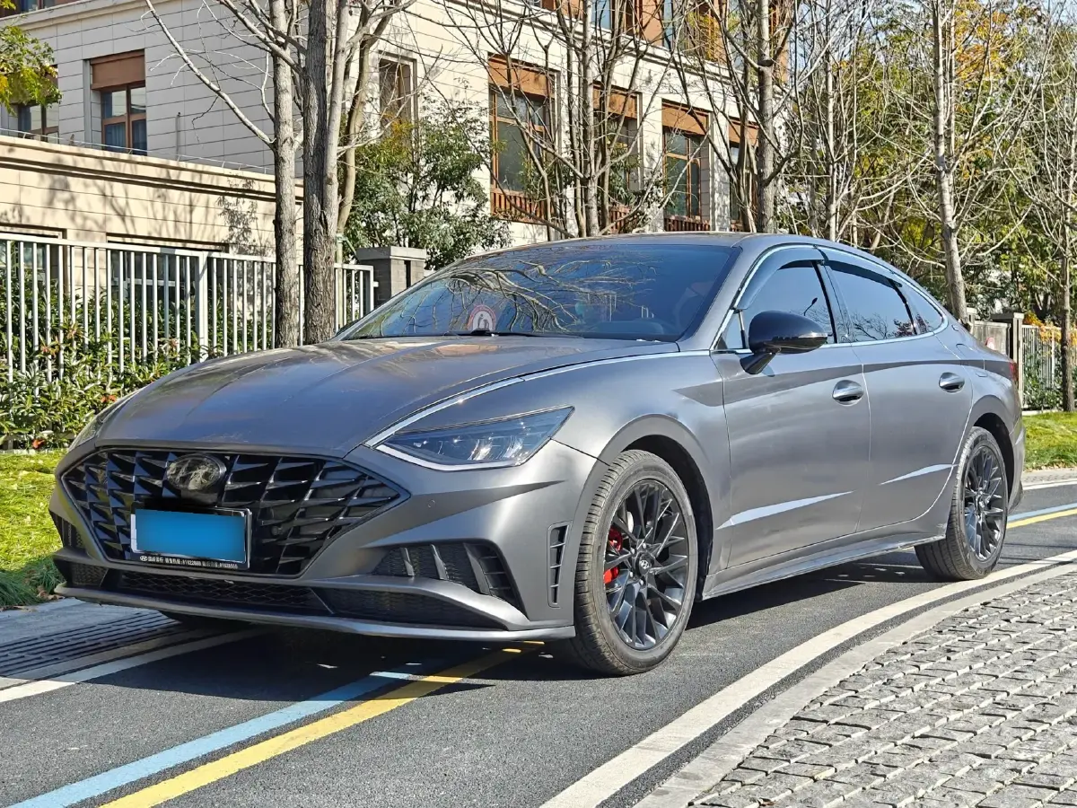 2022 Hyundai Sonata 1.5T 170HP L4 7DCT