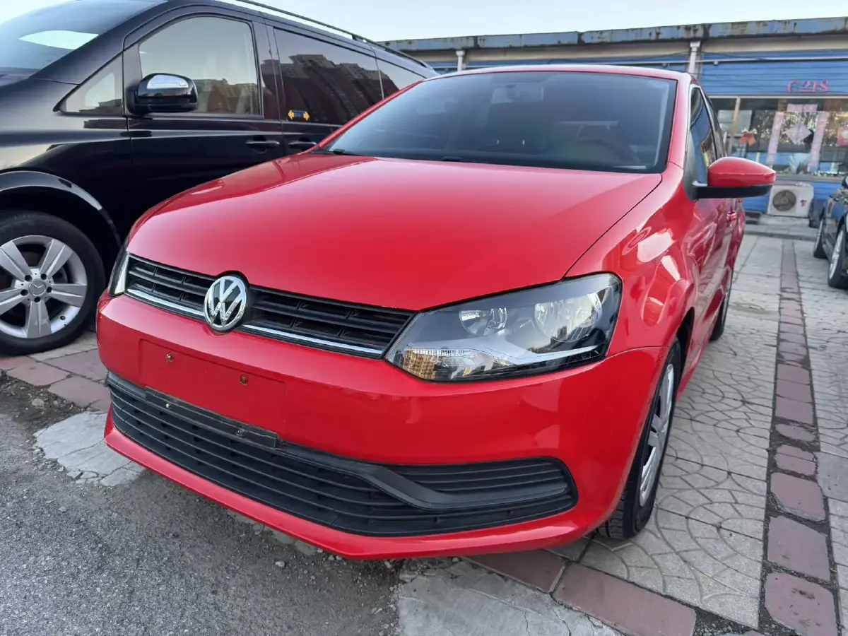 2018 Volkswagen Polo 1.5L 110HP L4 6AT