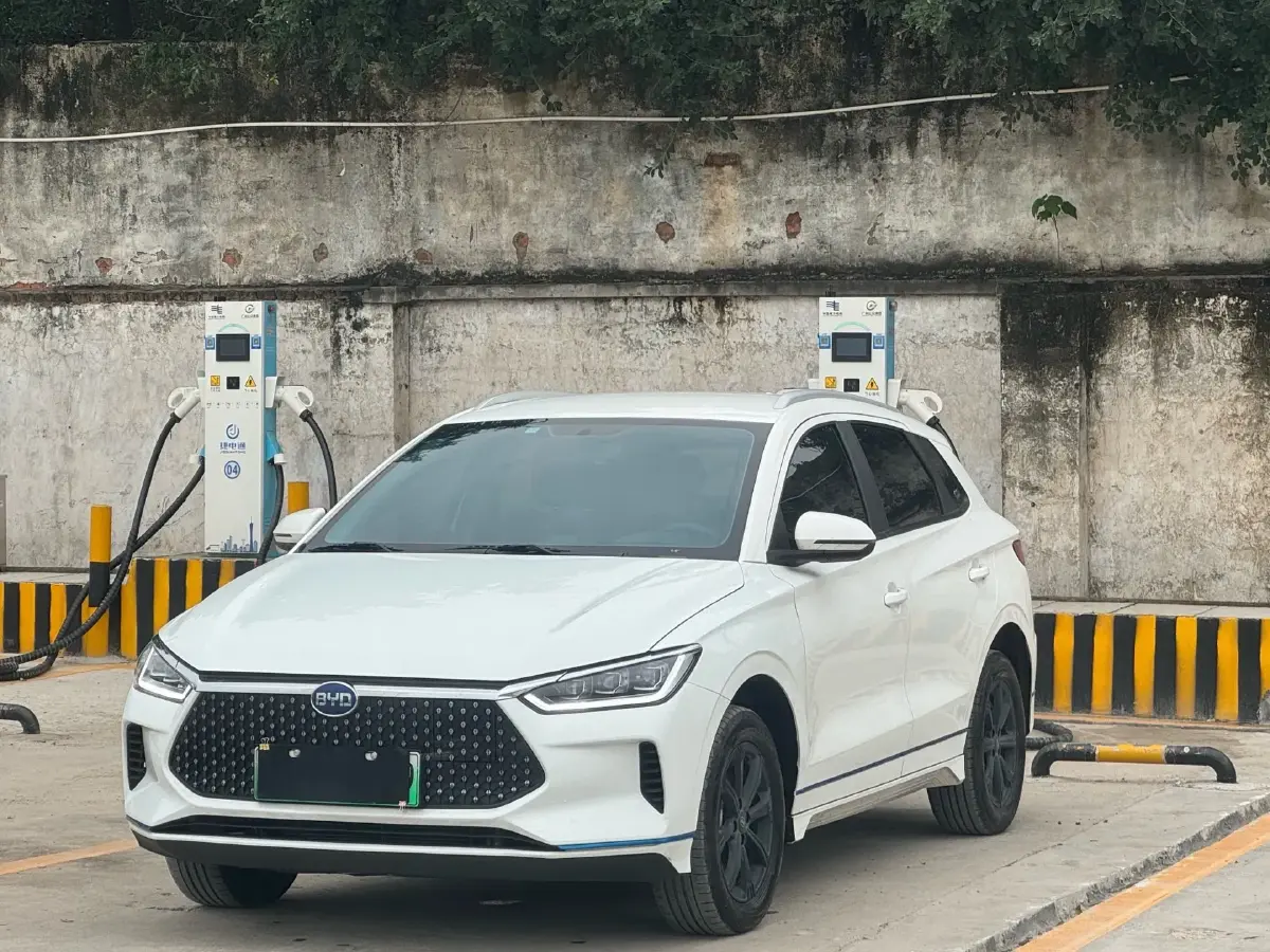 2021 BYD e2 BEV 43.2KWH