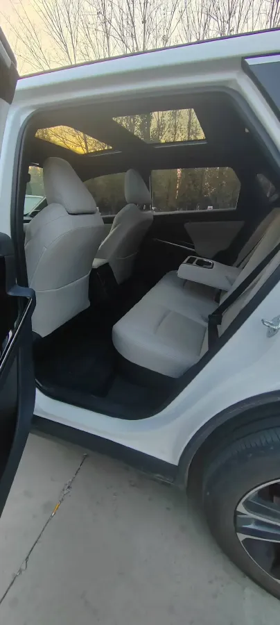 2022 Toyota bZ4X BEV 66.7KWH,autocango,china used car exporter,china ev exporter,chinese used car exporter,chinese used ev exporter