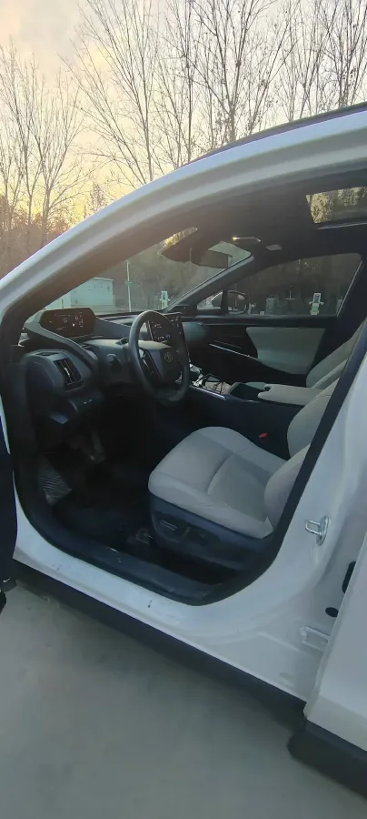 2022 Toyota bZ4X BEV 66.7KWH,autocango,china used car exporter,china ev exporter,chinese used car exporter,chinese used ev exporter