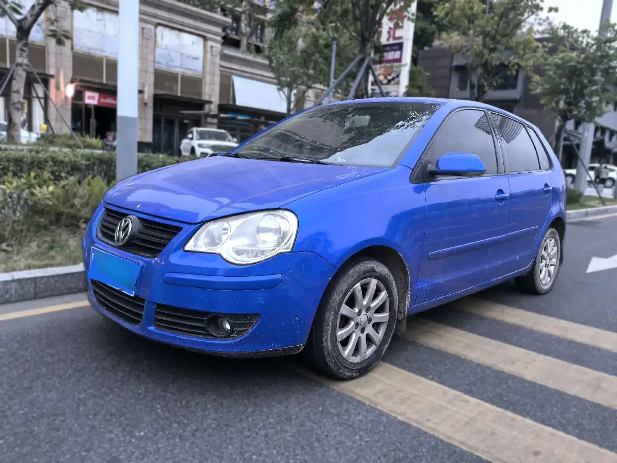2009 Volkswagen Polo 1.4L 86HP L4 5MT