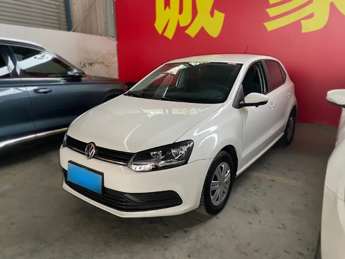 2018 Volkswagen Polo 1.5L 110HP L4 6AT