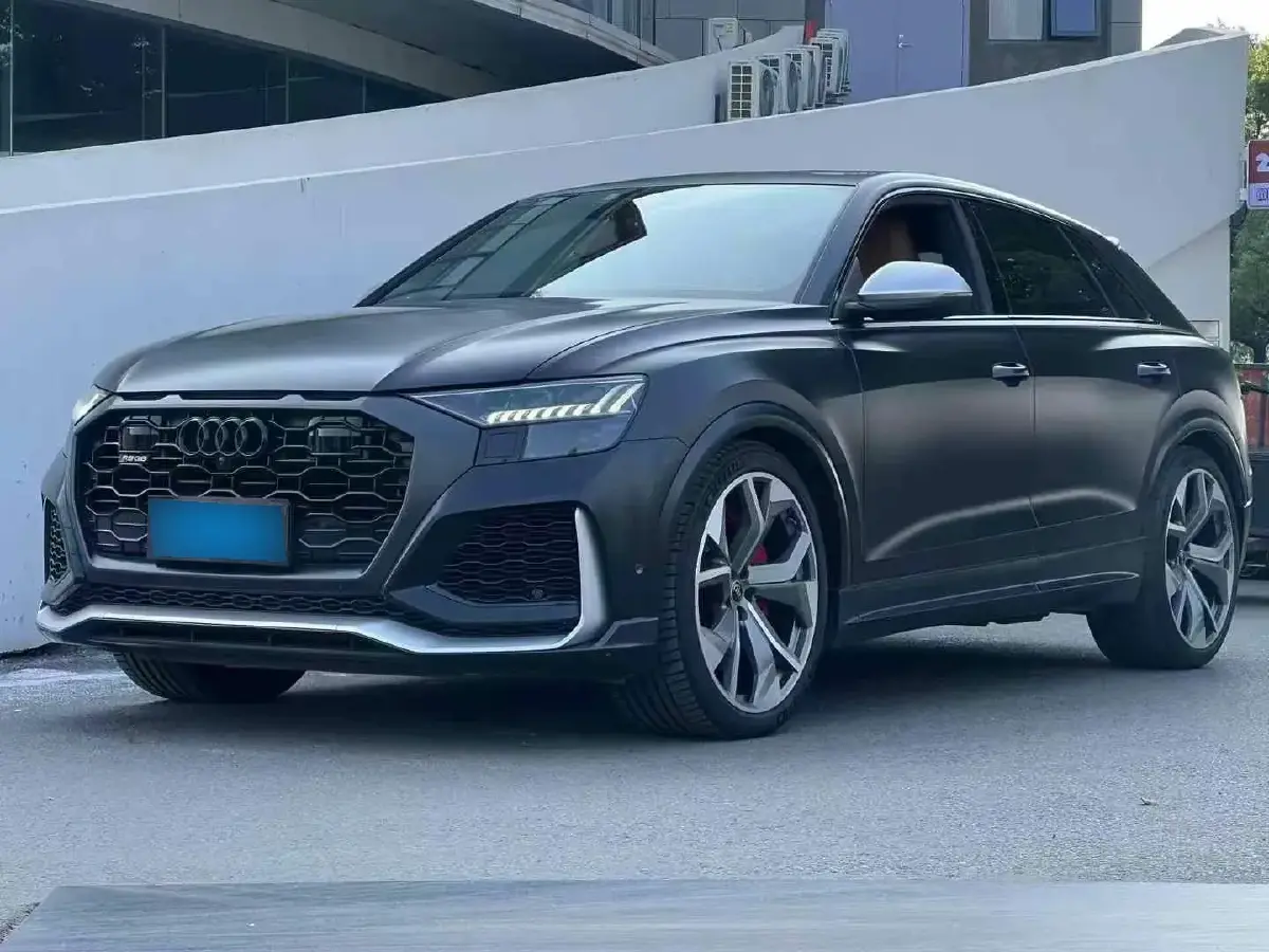 2022 Audi RS Q8 4.0T 600HP V8 8AT