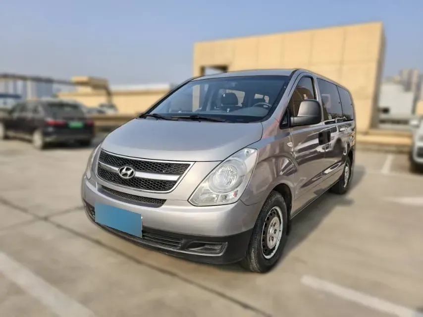2011 Hyundai H-1 Wagon 2.4L 173HP L4 4AT,autocango,china used car exporter,china ev exporter,chinese used car exporter,chinese used ev exporter