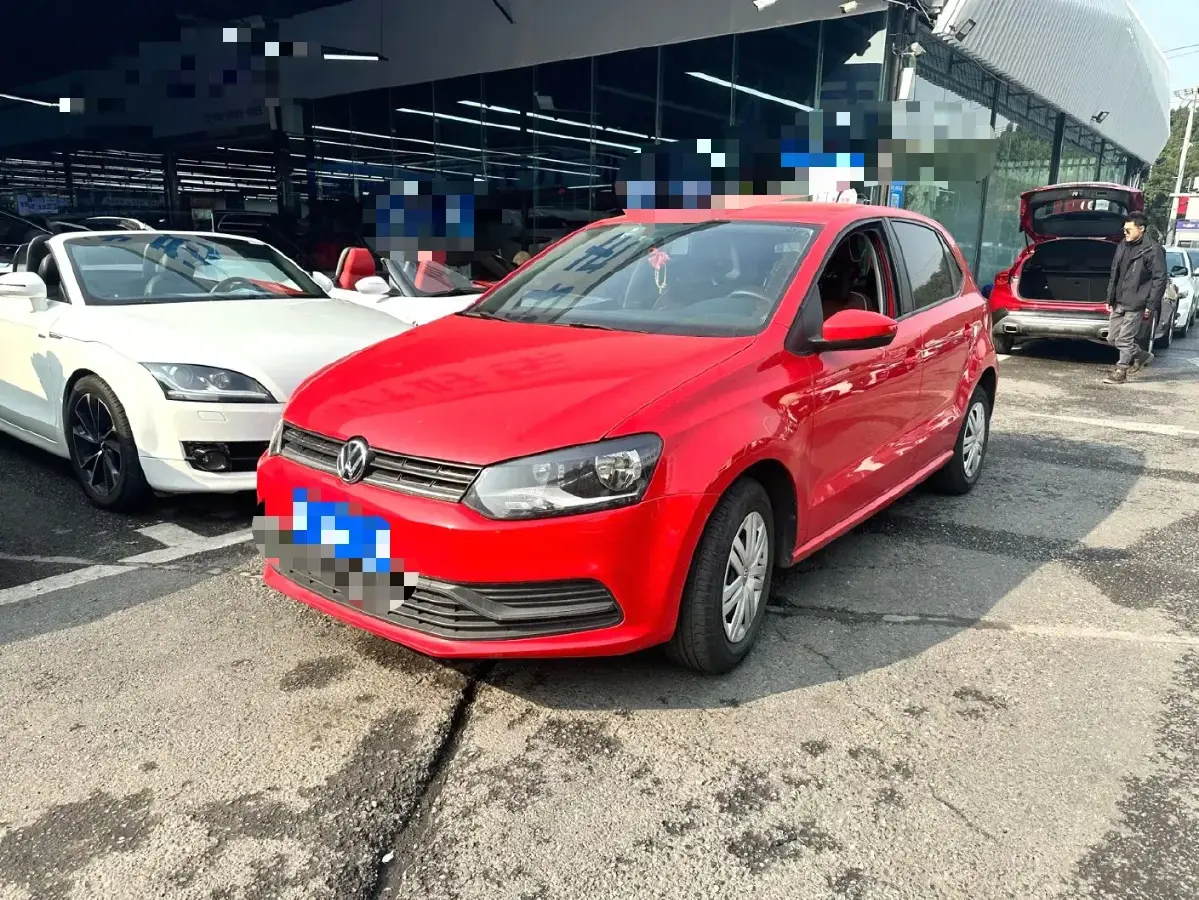 2016 Volkswagen Polo 1.4L 90HP L4 6AT