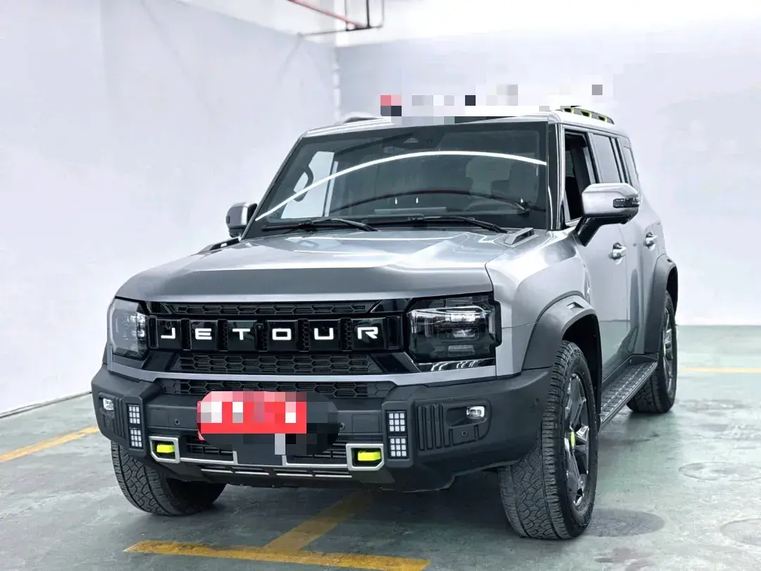2023 Jetour Traveller 2.0T 254HP L4 7DCT