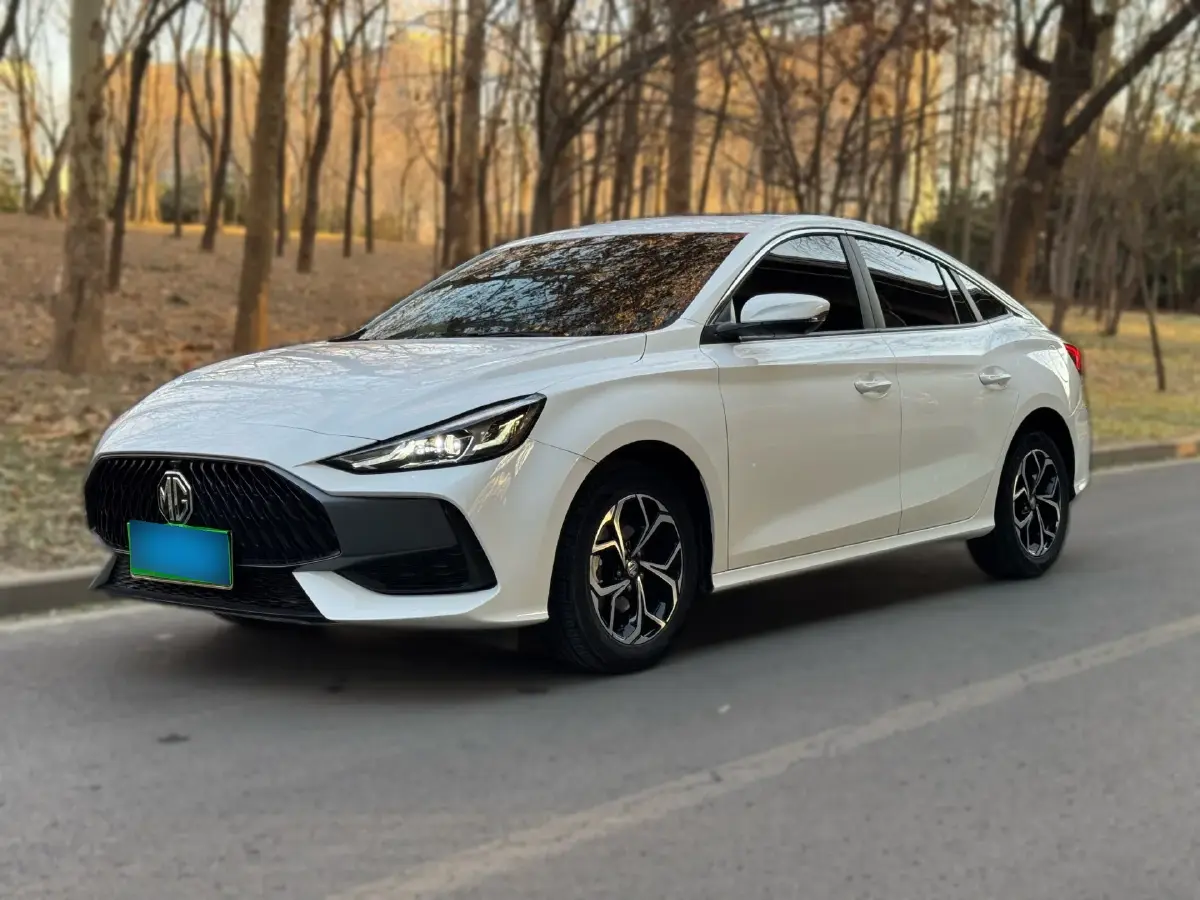 2022 MG 5 1.5L 120HP L4 CVT