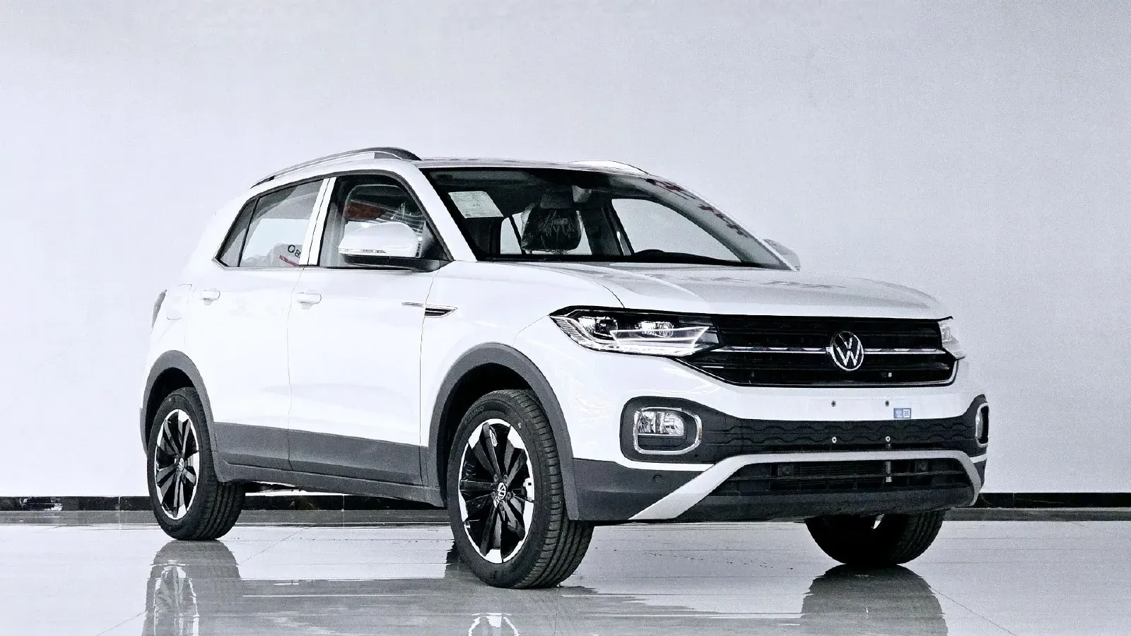 2023 Volkswagen Tacqua 1.2T 116HP L4 7DCT,autocango,china used car exporter,china ev exporter,chinese used car exporter,chinese used ev exporter