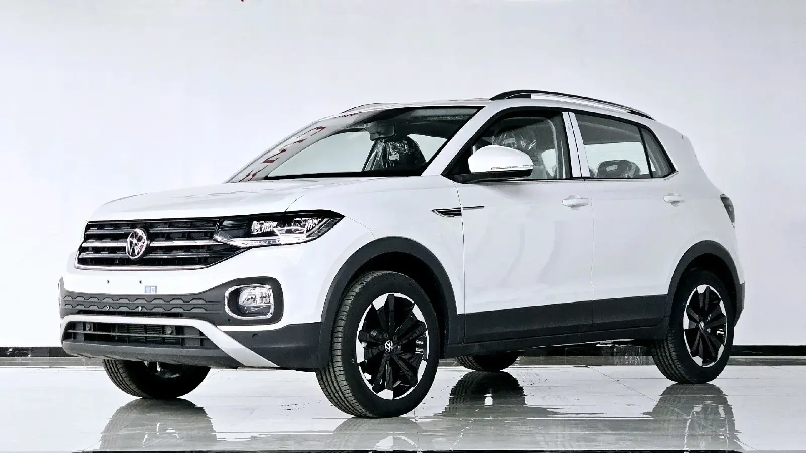 2023 Volkswagen Tacqua 1.2T 116HP L4 7DCT