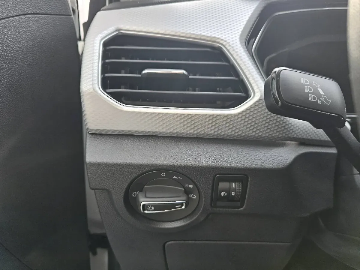 2023 Volkswagen Tacqua 1.2T 116HP L4 7DCT,autocango,china used car exporter,china ev exporter,chinese used car exporter,chinese used ev exporter