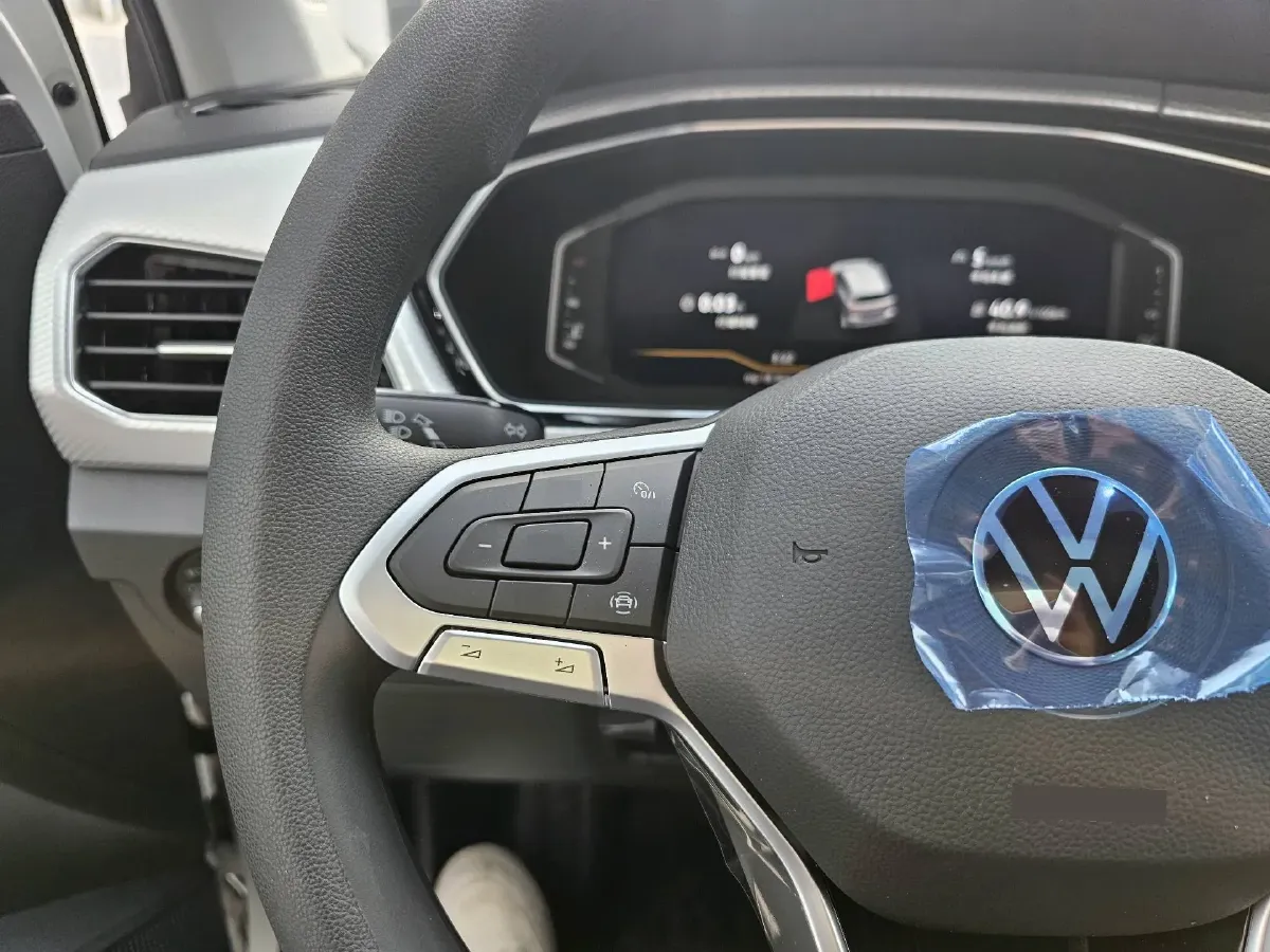 2023 Volkswagen Tacqua 1.2T 116HP L4 7DCT,autocango,china used car exporter,china ev exporter,chinese used car exporter,chinese used ev exporter