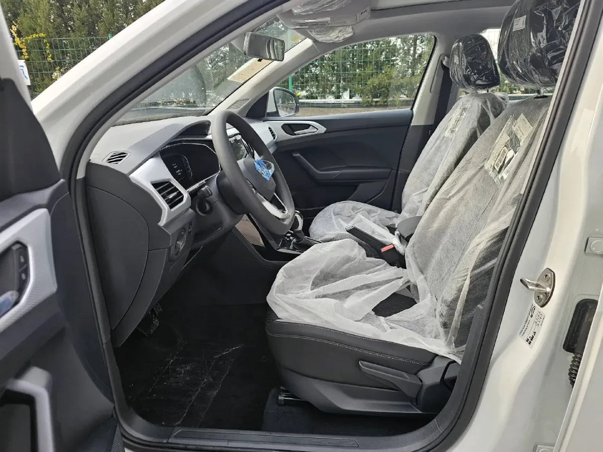 2023 Volkswagen Tacqua 1.2T 116HP L4 7DCT,autocango,china used car exporter,china ev exporter,chinese used car exporter,chinese used ev exporter