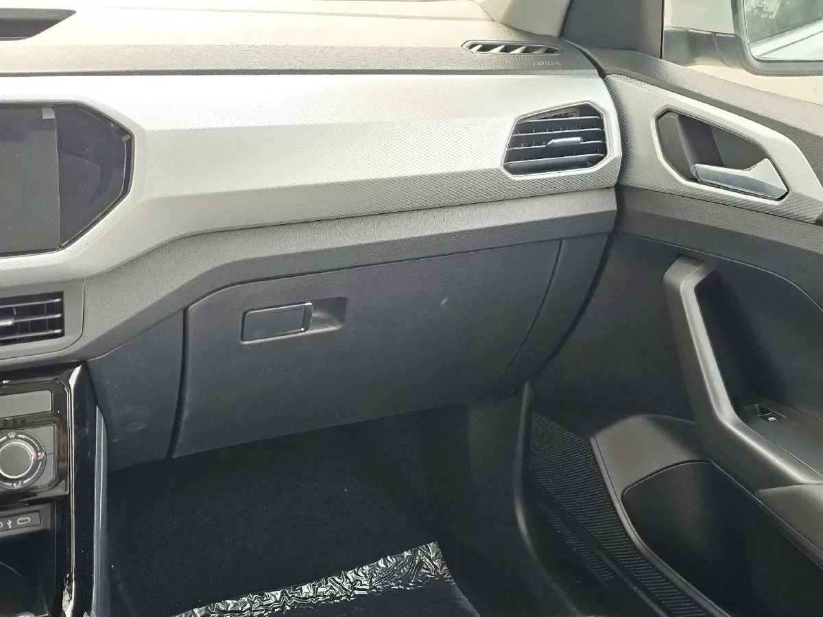 2023 Volkswagen Tacqua 1.2T 116HP L4 7DCT,autocango,china used car exporter,china ev exporter,chinese used car exporter,chinese used ev exporter