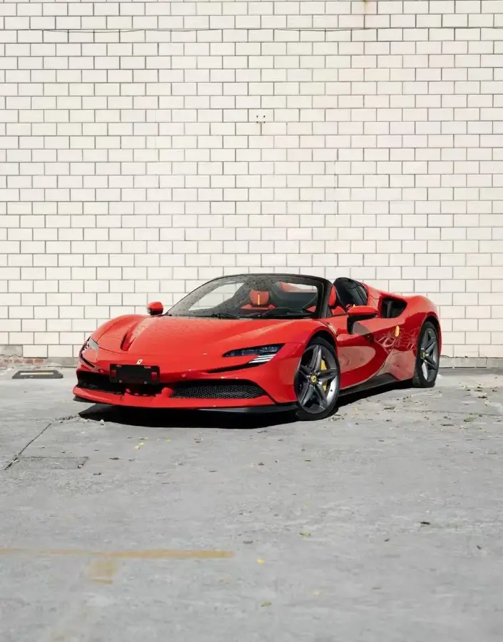 2021 Ferrari SF90 3.9T 781HP V8 8DCT PHEV 7.9KWH