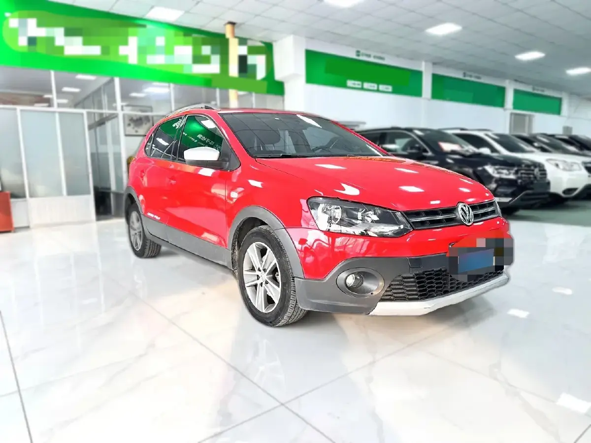 2012 Volkswagen Polo 1.6L 105HP L4 5MT