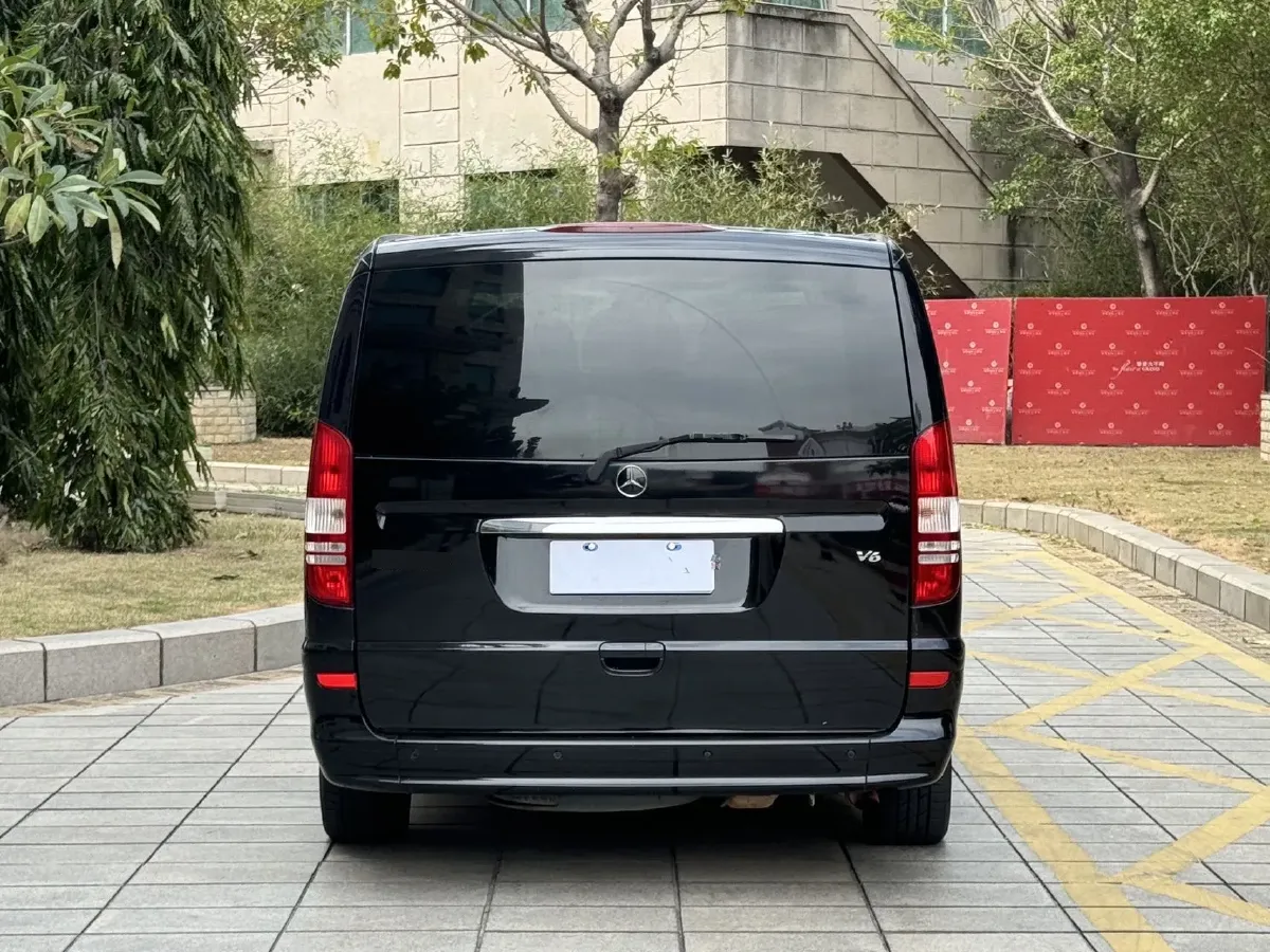 2012 Mercedes-Benz Viano 2.5L 190HP V6 5AT,autocango,china used car exporter,china ev exporter,chinese used car exporter,chinese used ev exporter