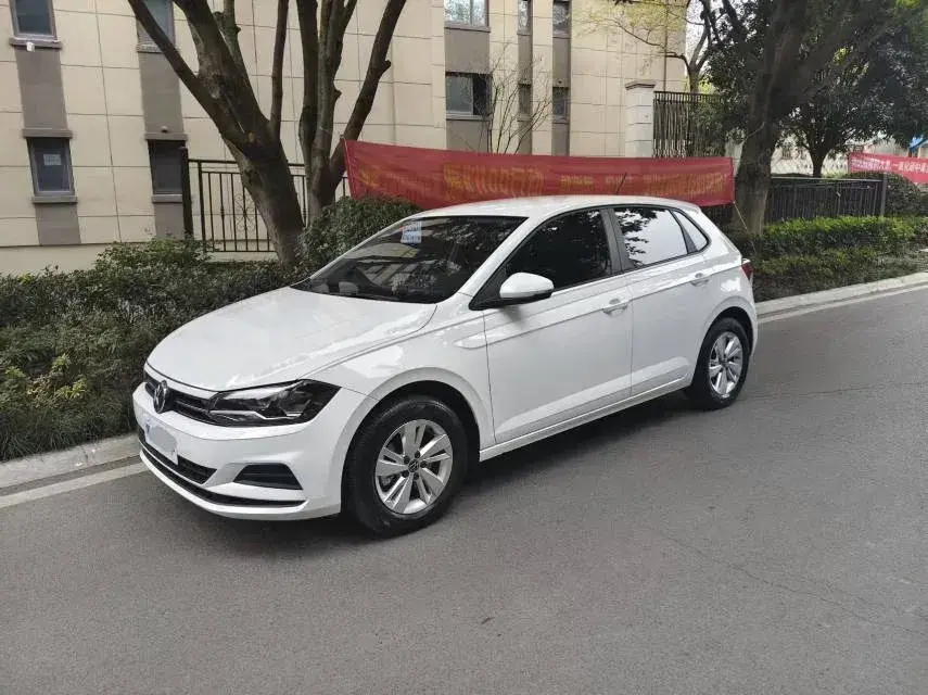 2023 Volkswagen Polo 1.5L 110HP L4 5MT 2023 Volkswagen Polo 1.5L 110HP L4 5MT